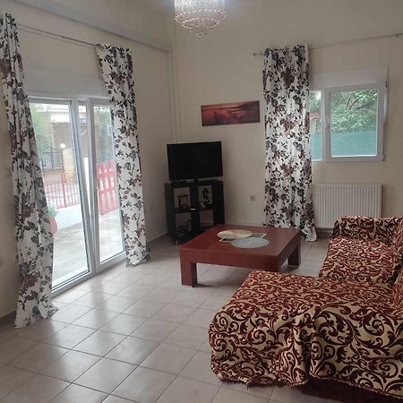 Beautiful Apartment Anais Near The Sea Agia Triada  Exterior photo